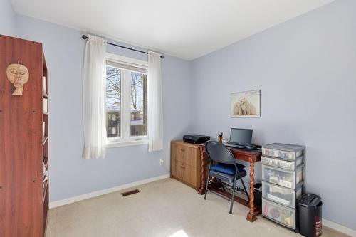 Chambre à coucher - 124 Rue Stéphanie, Dollard-Des-Ormeaux, QC - Indoor Photo Showing Office