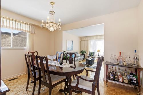 Salle à manger - 124 Rue Stéphanie, Dollard-Des-Ormeaux, QC - Indoor Photo Showing Dining Room