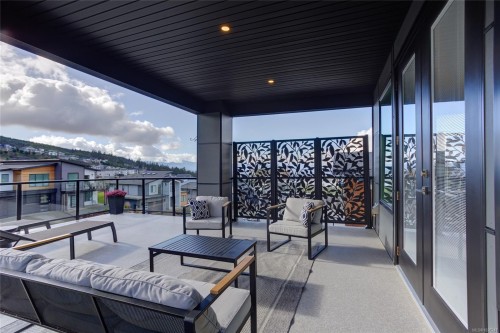 1218 Viewtop Rd, Duncan, BC 