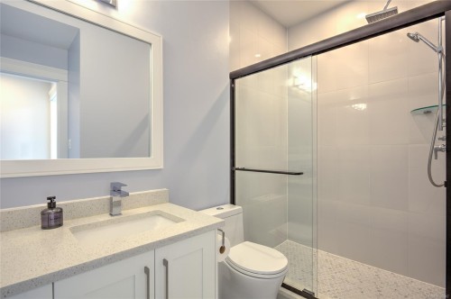 1218 Viewtop Rd, Duncan, BC 