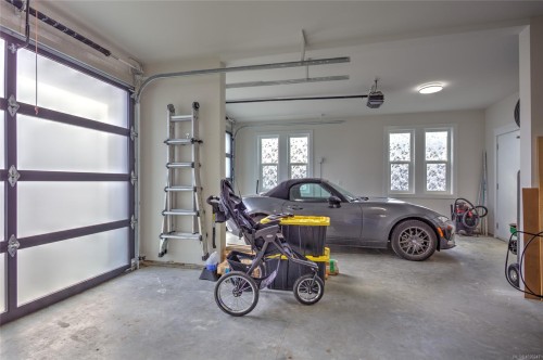 1218 Viewtop Rd, Duncan, BC 