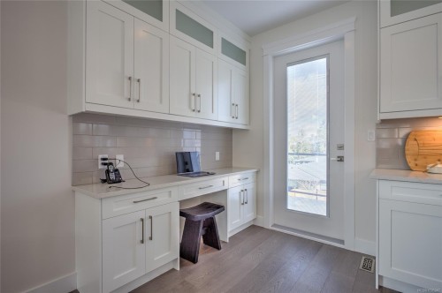 1218 Viewtop Rd, Duncan, BC 