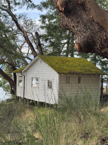 171 Mcgill Rd, Salt Spring, BC 