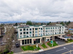 405-3460 Quadra St  Saanich, BC V8X 1G6