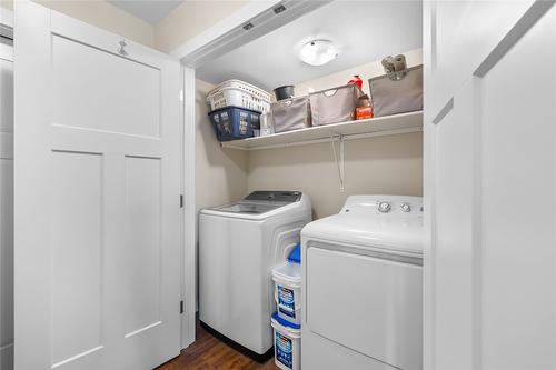 966 313Th Drive, Kimberley, BC - Indoor Photo Showing Laundry Room