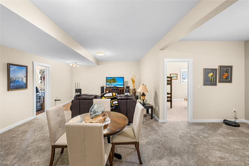 966 313Th Drive, Kimberley, BC - Indoor Photo Showing Dining Room