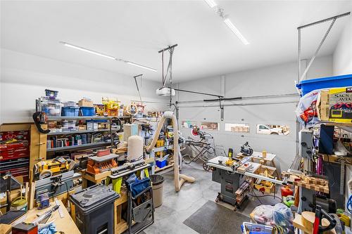 966 313Th Drive, Kimberley, BC - Indoor Photo Showing Garage