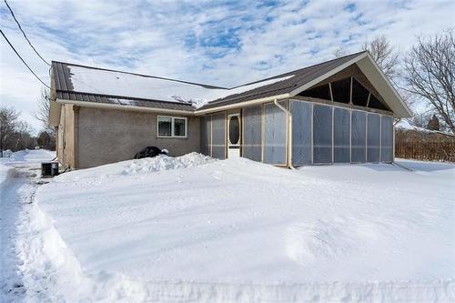 20 Poplar Ave, Ashern, MB 