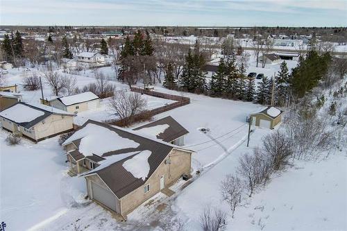20 Poplar Ave, Ashern, MB 