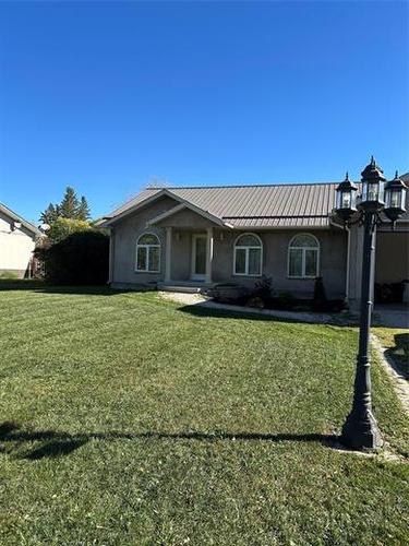 20 Poplar Ave, Ashern, MB 