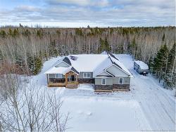 30 Des Jardins  Irishtown, NB E1H 0J6