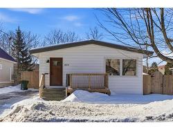 520 Aberdeen ST  Fredericton, NB E3B 1S3