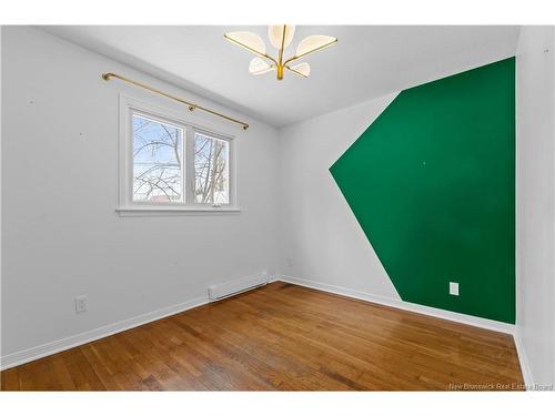 520 Aberdeen St, Fredericton, NB 