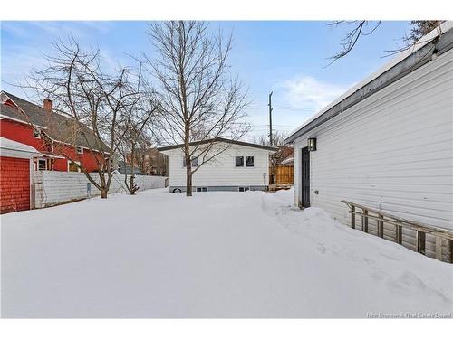 520 Aberdeen St, Fredericton, NB 