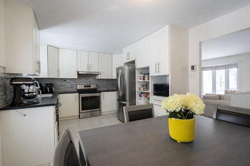 Kitchen - 360 Rue Proteau, Saint-Eustache, QC - Indoor Photo Showing Kitchen