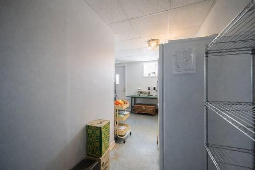 Storage - 360 Rue Proteau, Saint-Eustache, QC - Indoor