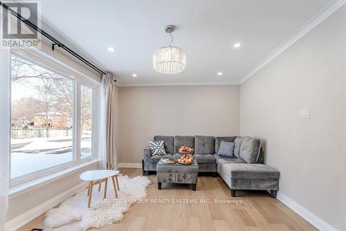 Living Room - 2280 Wiseman Court, Mississauga, ON - Indoor