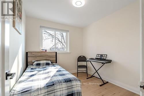 2nd Floor - 3rd Bedroom - 2280 Wiseman Court, Mississauga, ON - Indoor Photo Showing Bedroom