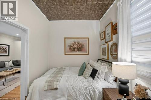 196 Paling Avenue, Hamilton, ON - Indoor Photo Showing Bedroom