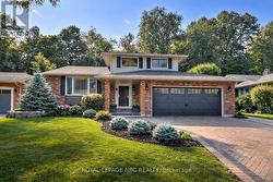 28 SPRUCESIDE CRESCENT  Pelham (Fonthill), ON L0S 1E1