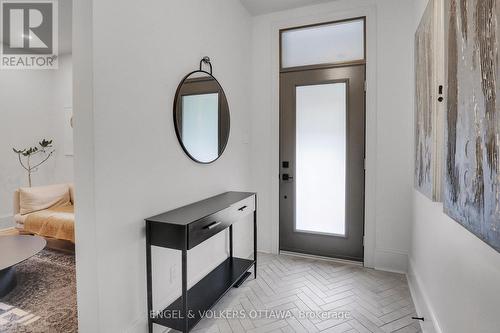 597 Maclaren Street, Ottawa, ON - Indoor Photo Showing Other Room