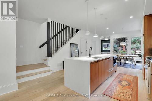 597 Maclaren Street, Ottawa, ON - Indoor