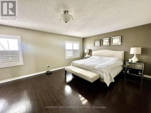 157 Farmstead Road, Richmond Hill, ON - Indoor Photo Showing Bedroom