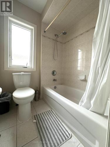 157 Farmstead Road, Richmond Hill, ON - Indoor Photo Showing Bathroom