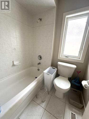 157 Farmstead Road, Richmond Hill, ON - Indoor Photo Showing Bathroom