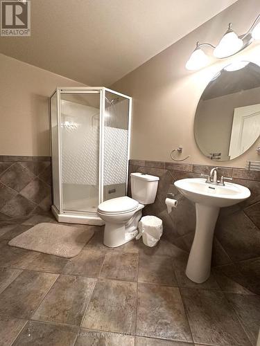 157 Farmstead Road, Richmond Hill, ON - Indoor Photo Showing Bathroom