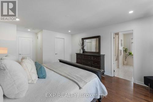 203 Grovehill Crescent, Kitchener, ON - Indoor Photo Showing Bedroom