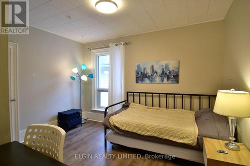 57 Scott Street, St. Thomas, ON - Indoor Photo Showing Bedroom