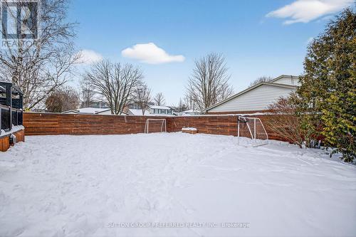 44 Cumberland Crescent, London North (North G), ON - Outdoor