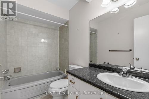Upper - 6166 Wildrose Crescent, Niagara Falls (Oldfield), ON - Indoor Photo Showing Bathroom