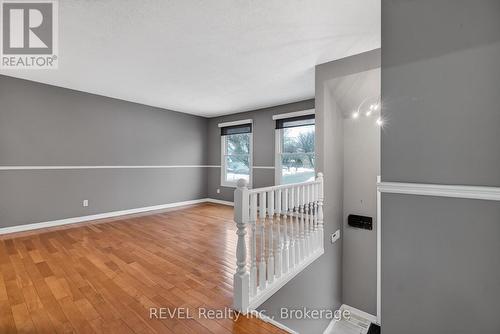 Upper - 6166 Wildrose Crescent, Niagara Falls (Oldfield), ON - Indoor Photo Showing Other Room