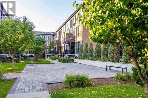 107 - 1206 Main Street E, Milton, ON - Outdoor