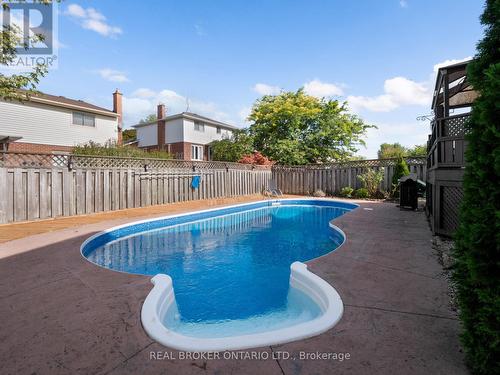 24 Keefer Road, Thorold (Confederation Heights), ON - Outdoor With In Ground Pool With Deck Patio Veranda With Backyard
