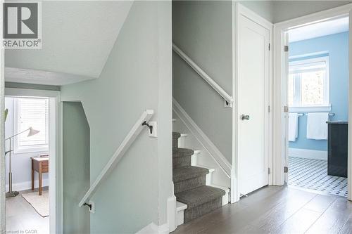 3 Oakwood Place, Hamilton, ON - Indoor Photo Showing Other Room