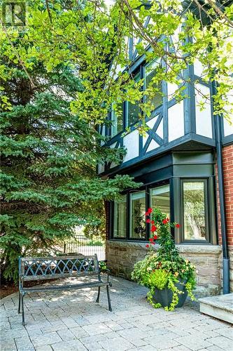 3 Oakwood Place, Hamilton, ON - Outdoor