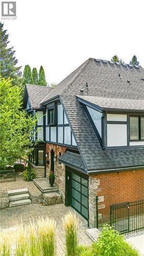 3 Oakwood Place, Hamilton, ON - Outdoor
