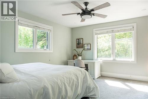 3 Oakwood Place, Hamilton, ON - Indoor Photo Showing Bedroom