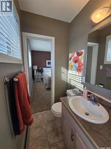 503 Edmonton Street, Broadview, SK - Indoor Photo Showing Bathroom