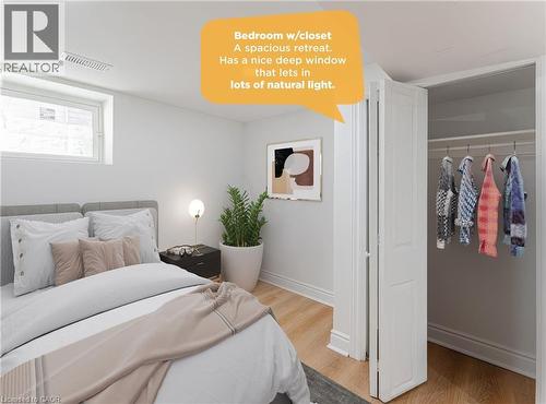 15 Barnesdale Avenue N, Hamilton, ON - Indoor Photo Showing Bedroom