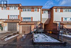 40 - 321 BLACKTHORN STREET  Oshawa, ON L1K 1L3