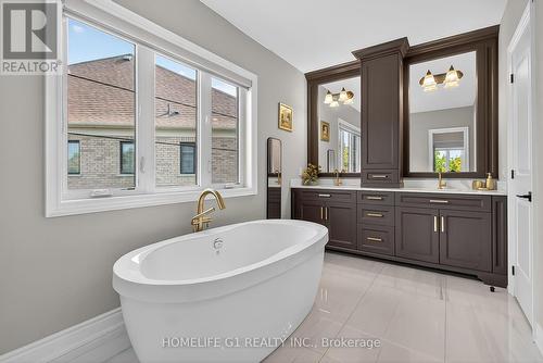 70 Appleyard Avenue, Vaughan, ON - Indoor Photo Showing Bathroom