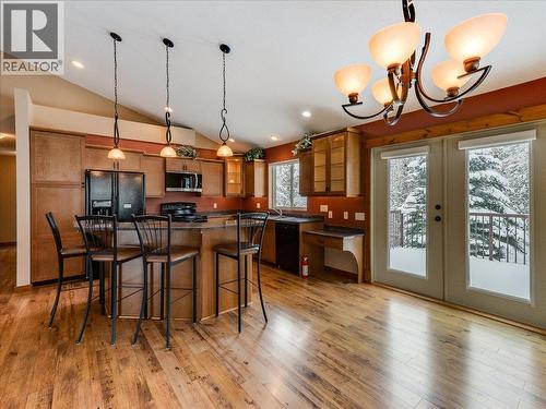 1532 Emerald Crescent, Castlegar, BC - Indoor