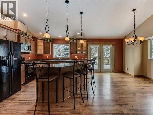 1532 Emerald Crescent, Castlegar, BC - Indoor