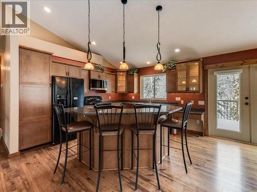 1532 Emerald Crescent, Castlegar, BC - Indoor