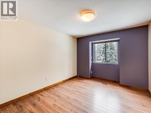 1532 Emerald Crescent, Castlegar, BC - Indoor Photo Showing Other Room