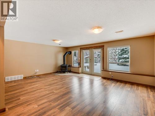 1532 Emerald Crescent, Castlegar, BC - Indoor